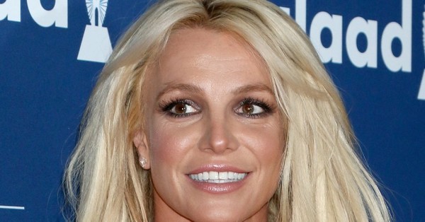 Britney Spears consigue librarse de la tutela de su padre - SNT