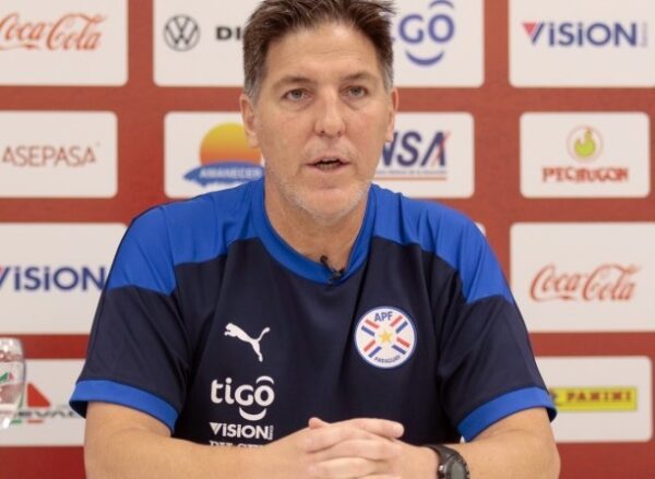 Berizzo se defiende de críticas: “Mi trabajo es bueno”