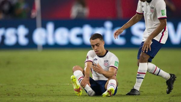 Serginho sufre un esguince en el tobillo derecho