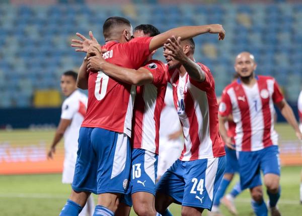 El futbolista de la Albirroja que llegó a la convocatoria y se lesionó – Prensa 5