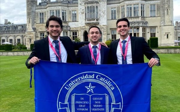 Con idea de hacer negocio con el mango, 3 paraguayos a la final del “Premio Nobel” … tras premio de US$ 1 millón