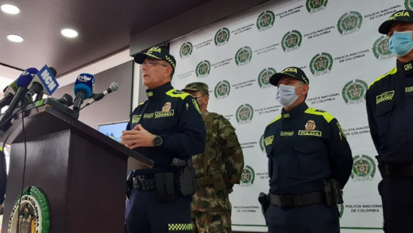 Policía de Colombia pide perdón por abusos cometidos por uniformados