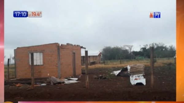 Alto Paraná: Temporal dejó destrozos a su paso | Noticias Paraguay