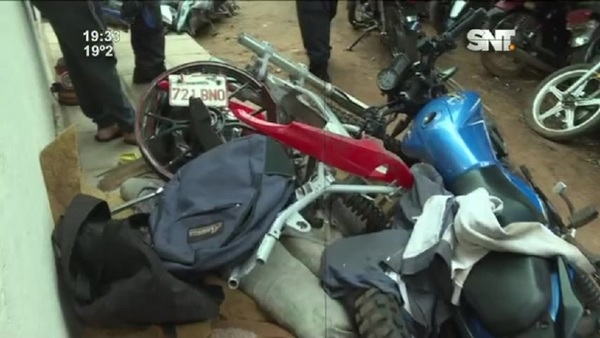 Recuperaron moto robada y varias evidencias - SNT