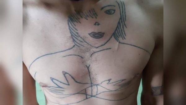 Atraparon a "Triple X" y causo furor con sus llamativos tatuajes