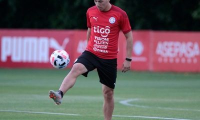 Berizzo mete mano en el equipo para que contra Venezuela no sea su “ultimo baile”