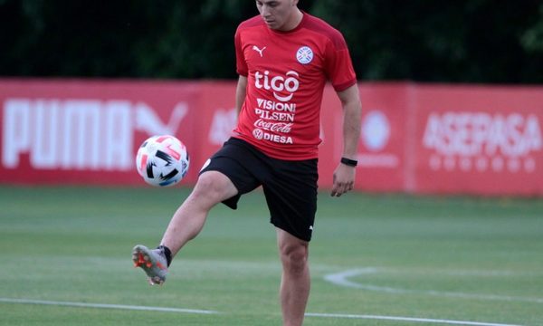 Berizzo mete mano en el equipo para que contra Venezuela no sea su “ultimo baile”