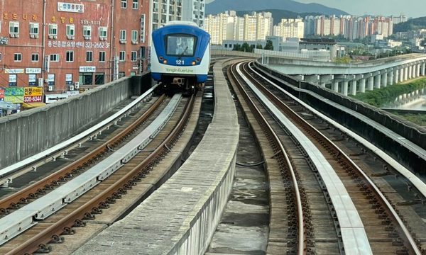 Paraguay y Corea del Sur firman acuerdo para impulsar tren de cercanías