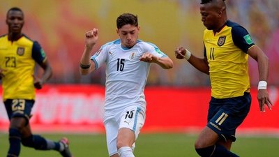 Uruguay recibe a Ecuador decidido a robarle el tercer puesto