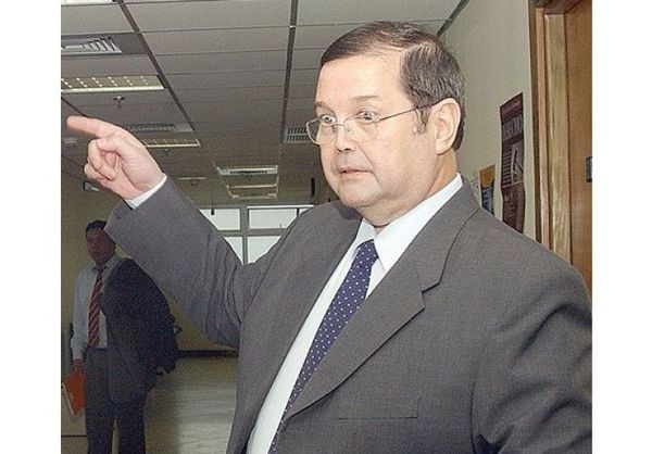“La mansión del EPP es la selva y nosotros les pagamos los custodios”, repudia abogado