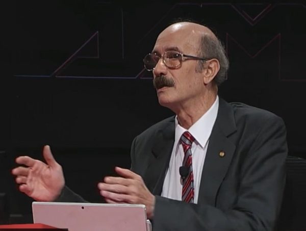 Abogado: "no existe ley que exija llevar la cédula de identidad a todas partes" · Radio Monumental 1080 AM