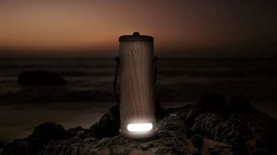 Una lámpara puede iluminar 45 días con medio litro de agua salada