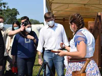 Avanzan en el fortalecimiento y reorganización del sistema educativo en Ñeembucú | .::Agencia IP::.