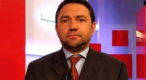 Senadores salvan al titular de Conajzar y rechazan el voto de censura