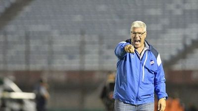 Olimpia cambia de DT y opta por otro uruguayo 