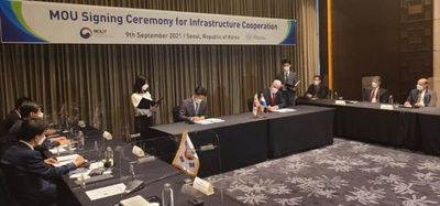 Paraguay y Corea firman instrumentos de cooperación para el Tren de Cercanía