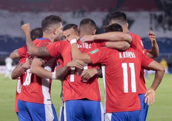 Paraguay vence al colero y se mantiene en carrera rumbo a Catar