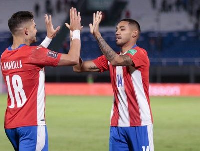 Paraguay cumple y se mantiene en la lucha · Radio Monumental 1080 AM