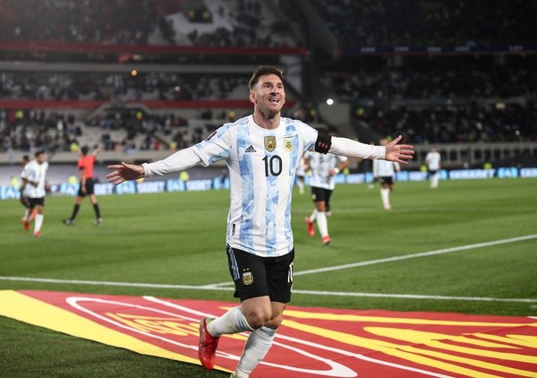 Argentina golea a Bolivia con la magia de Messi