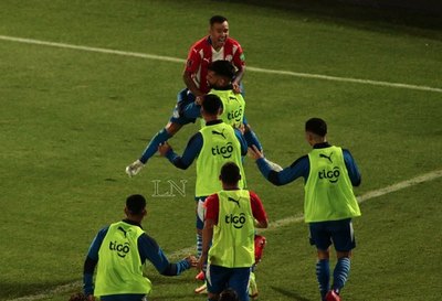 ¡Por fin! Paraguay gana a Venezuela y renace la ilusión mundialista