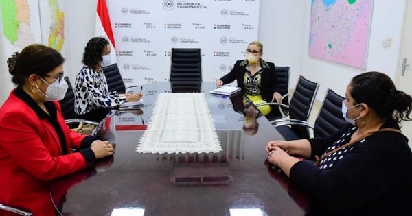 La Nación / Se comprometen a atender la fibrosis de Bianca Giménez