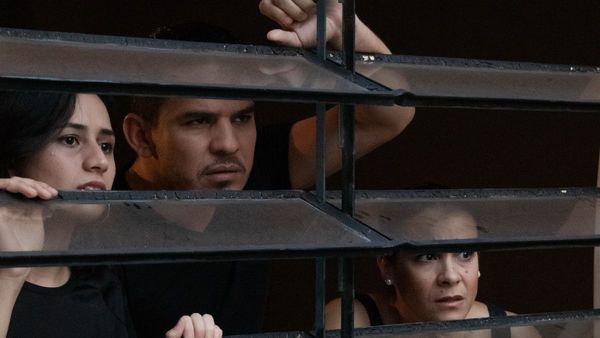 Cartelera teatral con obras breves, dramas y creación unipersonal