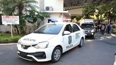 Exigen que custodia policial de políticos vaya a las calles