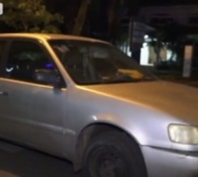 Mujer en aparente estado etílico protagoniza accidente - Paraguay.com