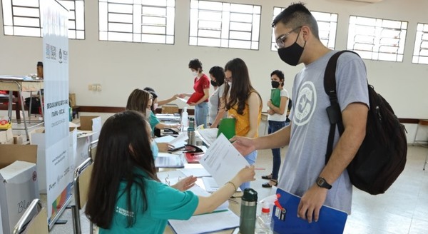 Becas ITAIPU: se abre período para presentar solicitudes de reconsideración