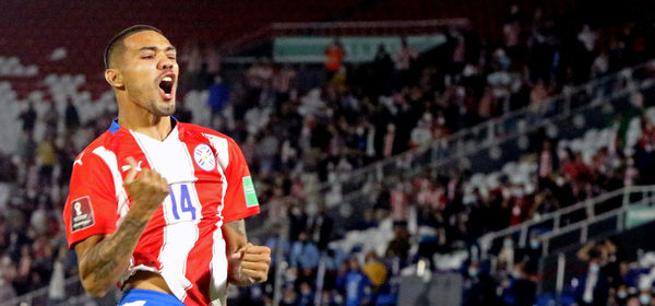 Héctor Martínez: «Tomé una decisión correcta al venir a Paraguay y estoy feliz»