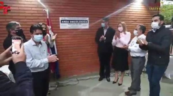 Inauguran pabellón de área oncológica en el Hospital Regional