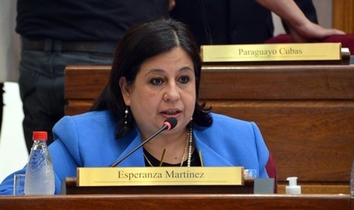 Senadora lamenta que no se haya alcanzado votos para censura a titular de CONAJZAR