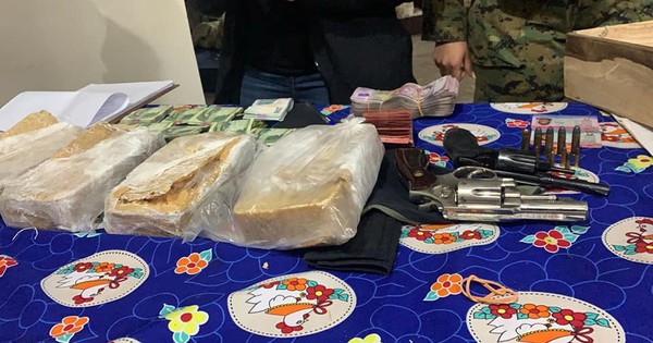 La Nación / Desactivan brazo logístico del Clan Rotela que movía drogas fuera de la cárcel