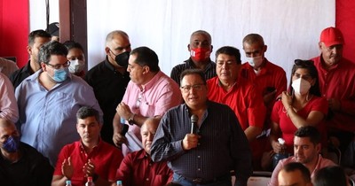 La Nación / “La razón nos dice que los colorados tenemos que unirnos”, insta Alderete