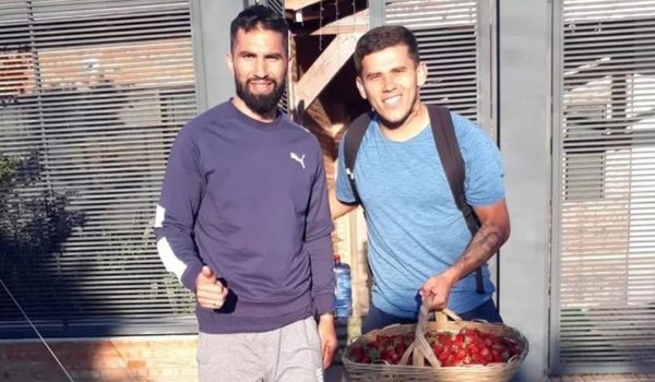 Un excompañero elogia la humildad y el gesto de Alberto Espínola
