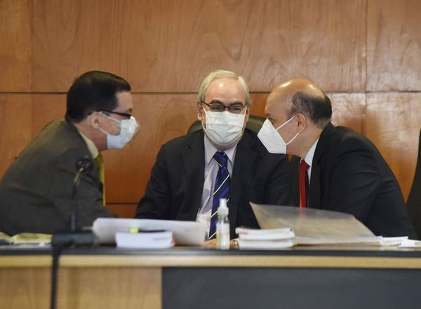 Por falta de conexión, posponen juicio a despechado que plantó droga a su ex - Nacionales - ABC Color