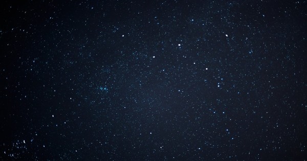 El misterioso fenómeno cerca del centro galáctico que emite señales de radio - SNT