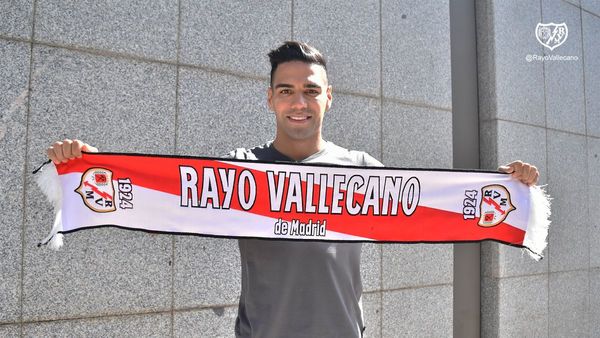 Falcao llega para afrontar "desafío" en el Rayo Vallecano