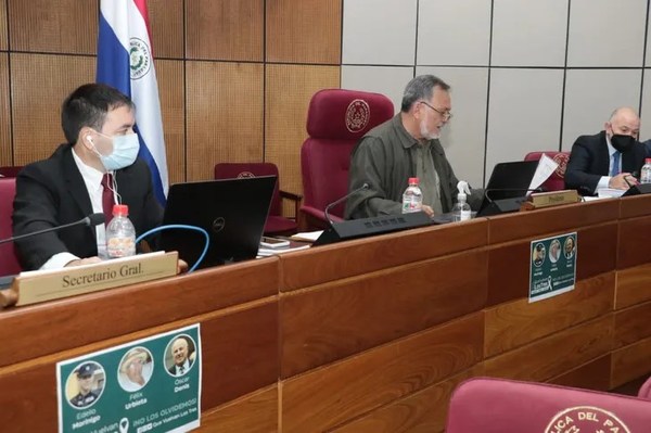 SENADO POSTERGA ANÁLISIS DE MAYOR PENA POR INVASIÓN DE TIERRAS