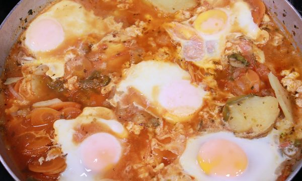BIFE KOYGUA DE POLLO CON MANDIOQUITA A LA PROVENZAL | Telefuturo