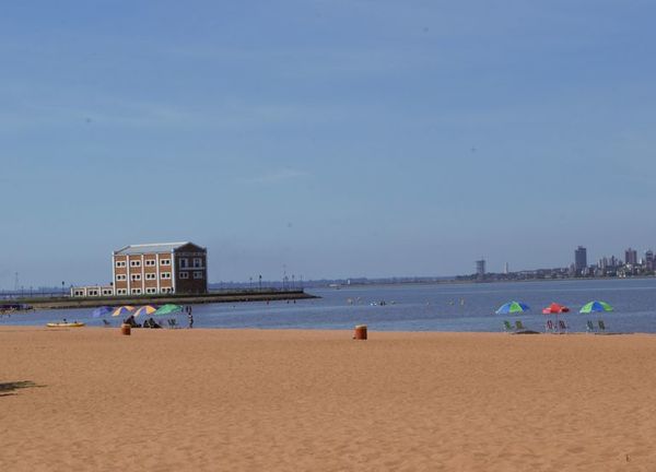 Playas de Encarnación, una ciudad que dejó de vivir de espaldas al río - Viajes - ABC Color