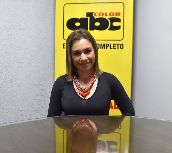 Soi Singer, la cantante paraguaya que persigue el sueño de los Billboard Latinos - Música - ABC Color