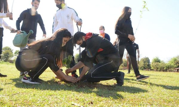 Estudiantes se unen la campaña “CDE Respira” que impulsa la Municipalidad – Diario TNPRESS