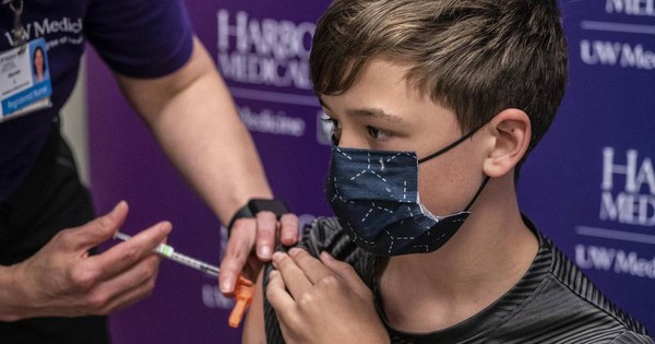 La Nación / Vacunas anti-COVID en menores de edad, ¿qué sabemos hasta ahora?