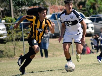 Olimpia y Guaireña FC lideran en la Sub 16 - APF