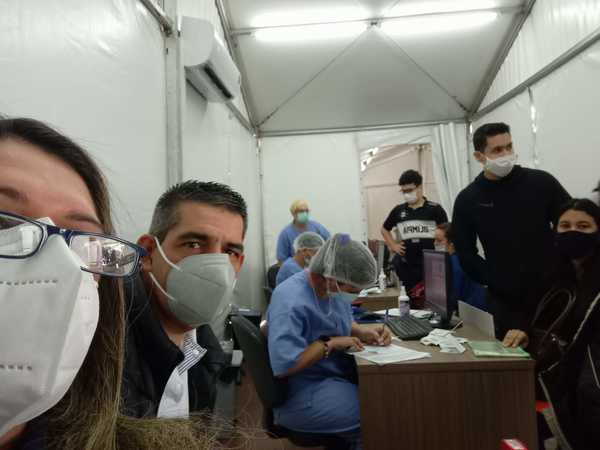 Defensa Pública facilitó la inmunización de varios adolescentes con enfermedades de base