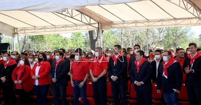 La Nación / Encuentro de Cartes y Abdo Benítez es la consolidación de la lista 1, afirman