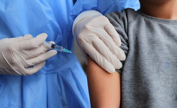 Diario HOY | Con esquema completo, riesgo de infección disminuye notoriamente, recuerdan