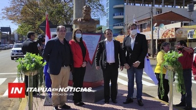 CELEBRAN REPOSICIÓN DEL BUSTO DEL GRAL BERNARDINO CABALLERO