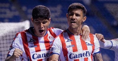 Con un gol agónico, Adam Bareiro le da un empate importante al Atlético de San Luis